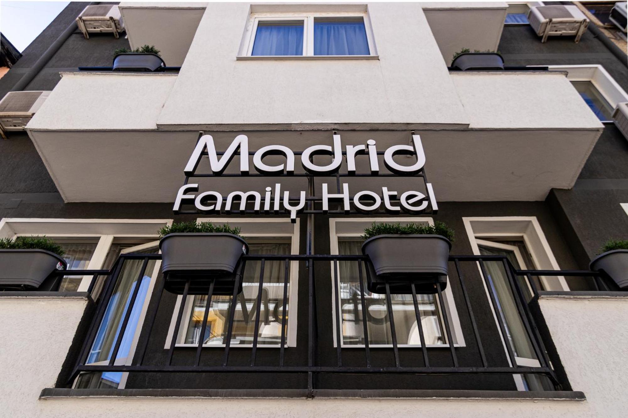 Family Hotel Madrid Sofie Exteriér fotografie