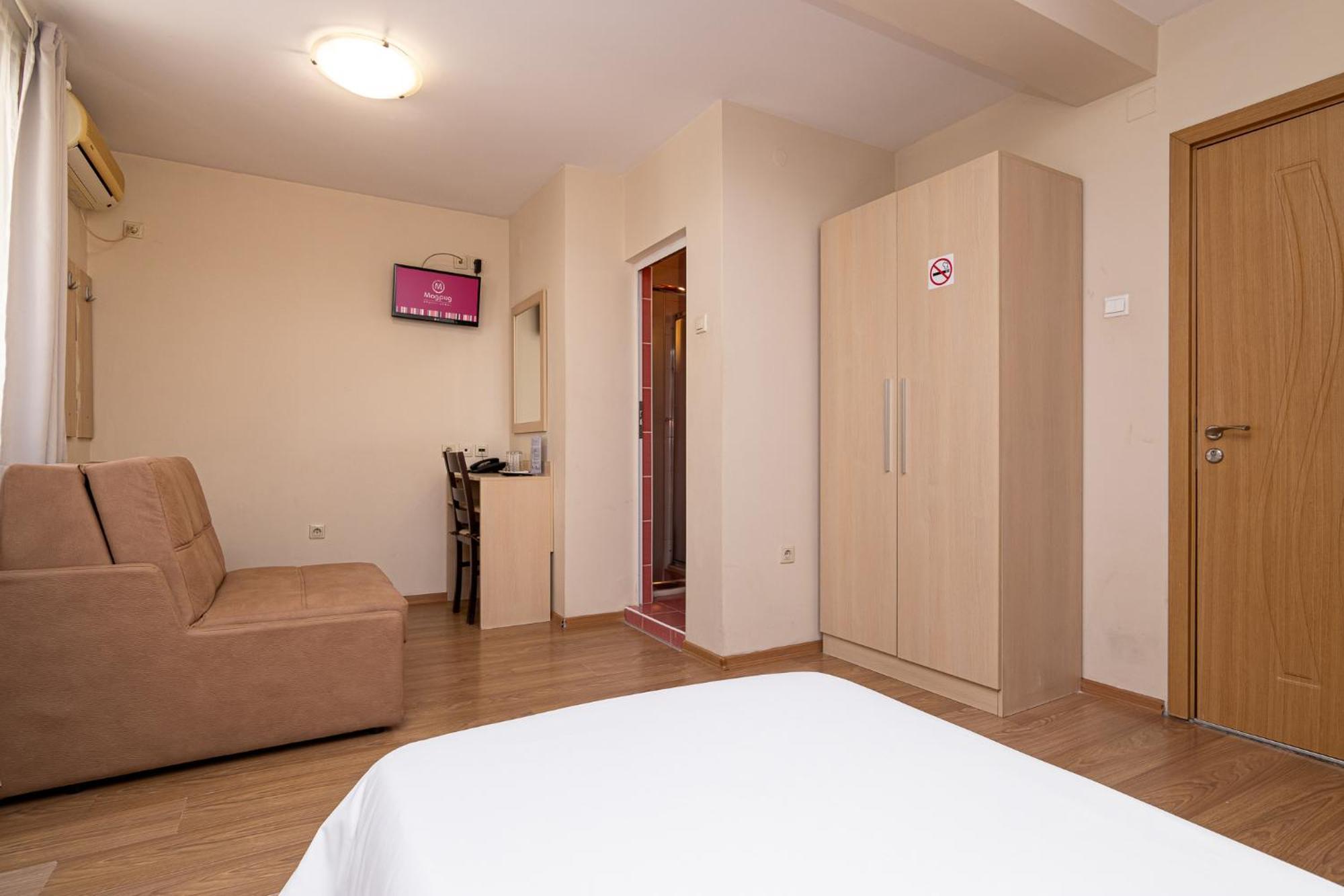 Family Hotel Madrid Sofie Exteriér fotografie