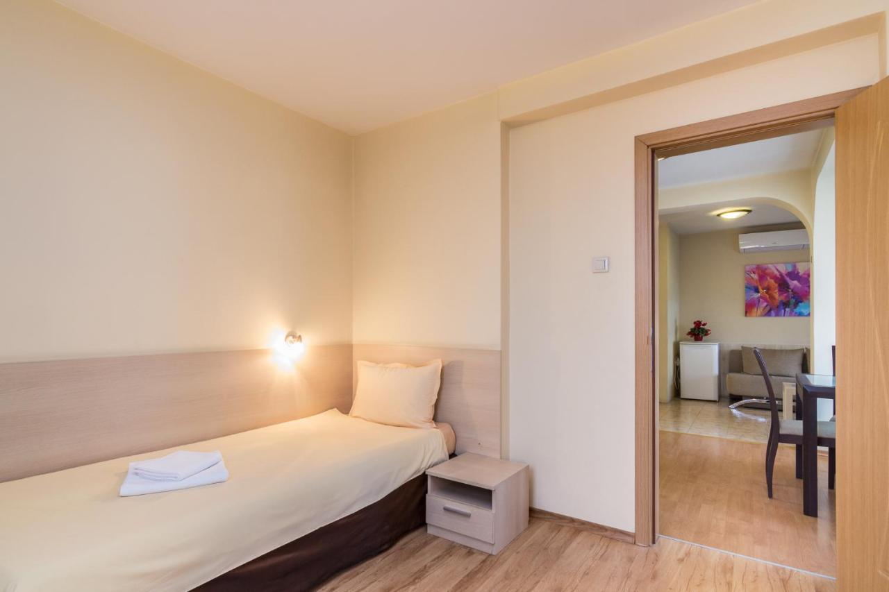 Family Hotel Madrid Sofie Exteriér fotografie